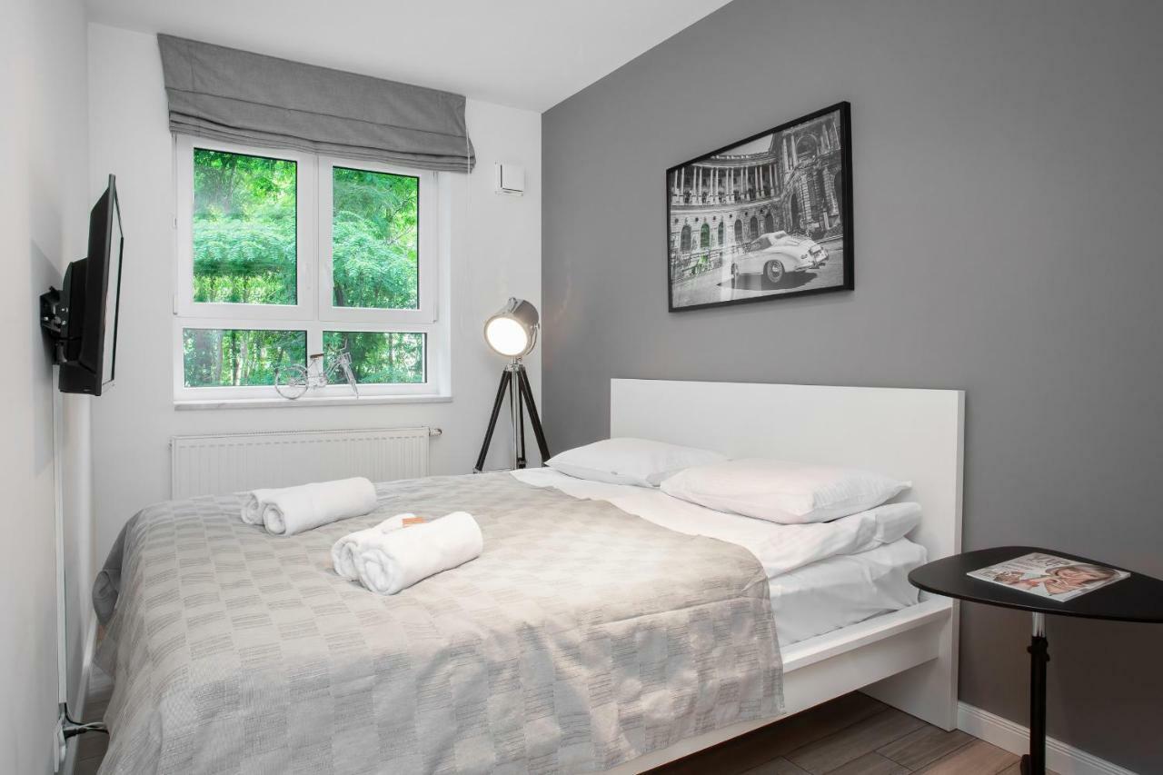 Apartments Parks Of Warsaw By Noclegi Renters Ngoại thất bức ảnh