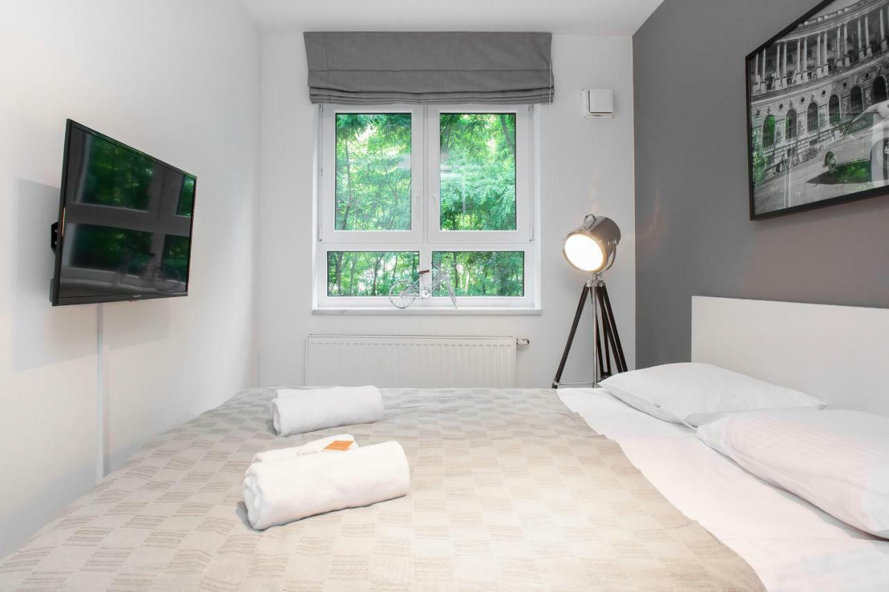Apartments Parks Of Warsaw By Noclegi Renters Ngoại thất bức ảnh